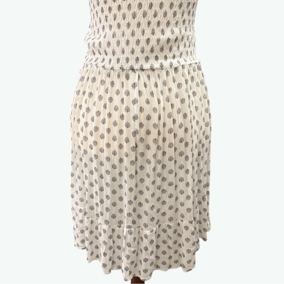 SALTY LEMON | Summer Dress With Ruching Large - Picture 4 of 4